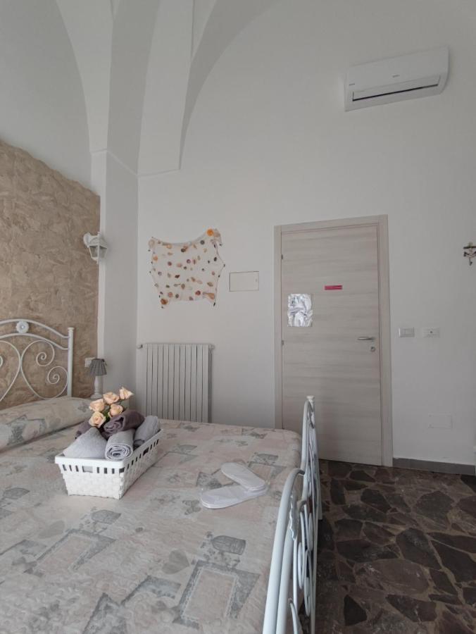 Bed and Breakfast ChiaFè Alezio Esterno foto